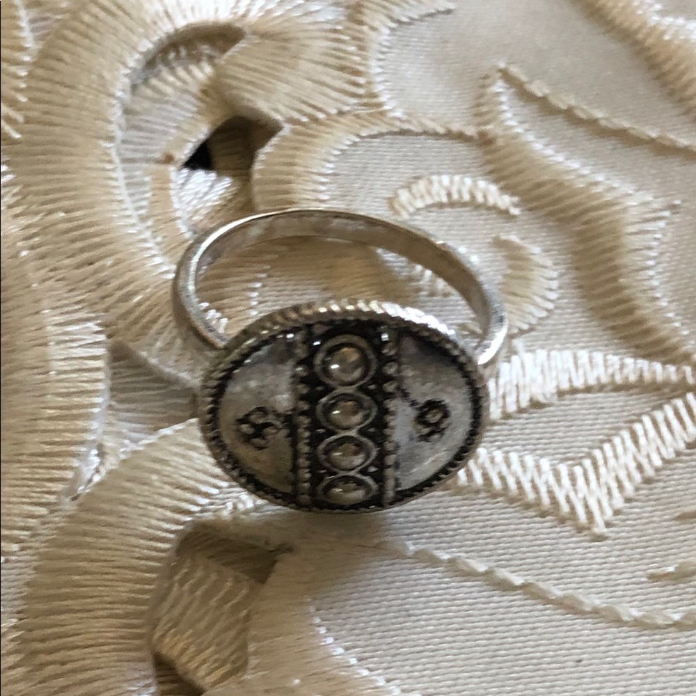 rings - Picture 4 of 5